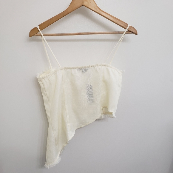 PrettyLittleThing Cream Pants and Asymmetrical Top Sz 6 - Picture 3 of 8